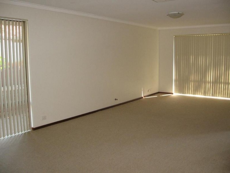 2 Mott Place, Bull Creek WA 6149