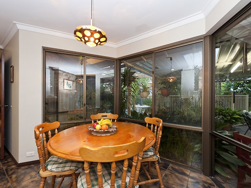 10 Harcourt Place, Bull Creek WA 6149