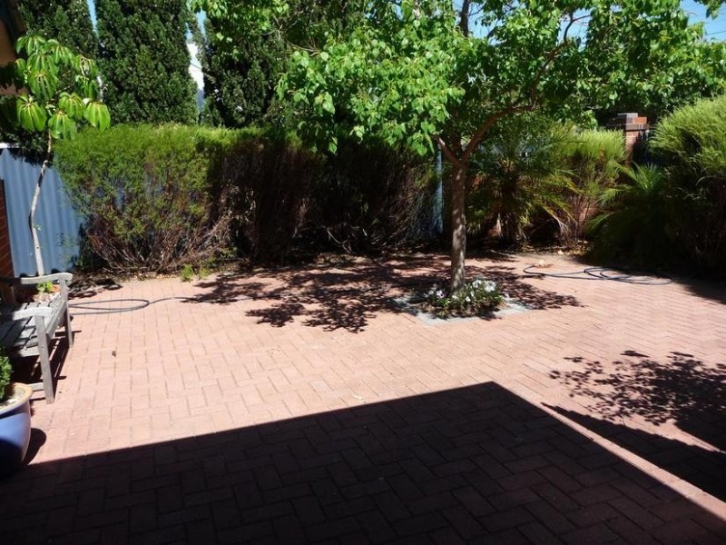 1/188 Kitchener Road, Booragoon WA 6154