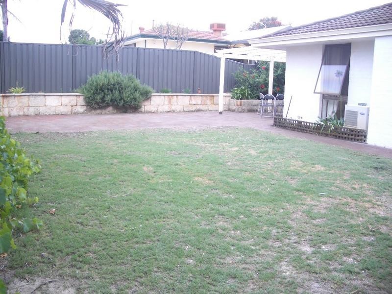 11 Darley Circle, Bull Creek WA 6149