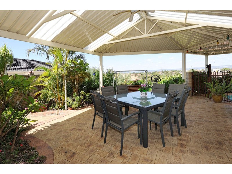 5 Hyne Court, Leeming WA 6149