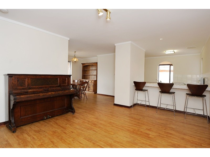 3 Hogarth Way, Bateman WA 6150