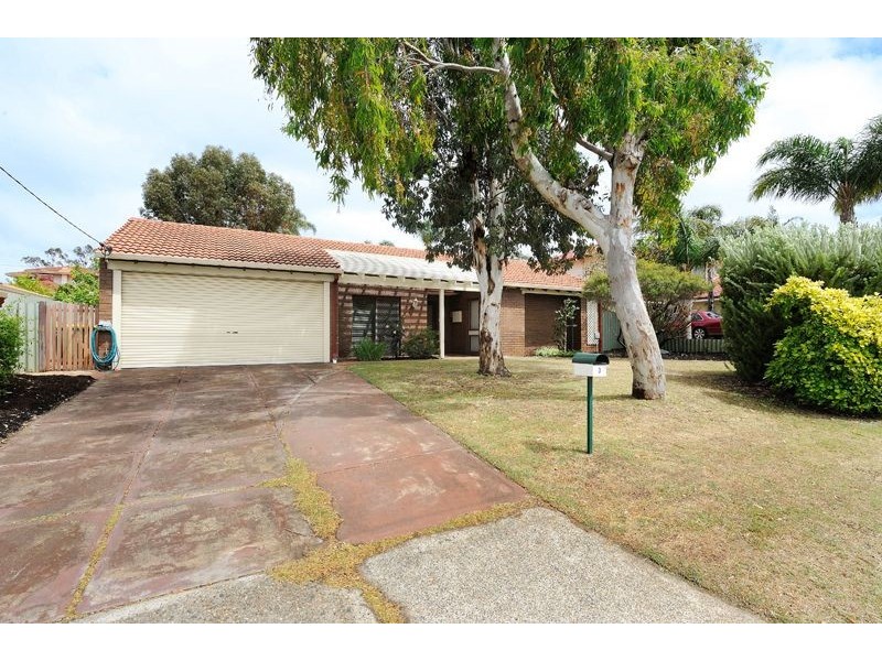 3 Hogarth Way, Bateman WA 6150