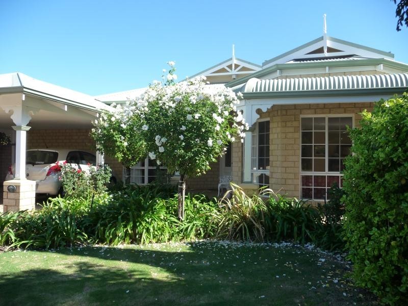 16 Curedale Mews, Bull Creek WA 6149