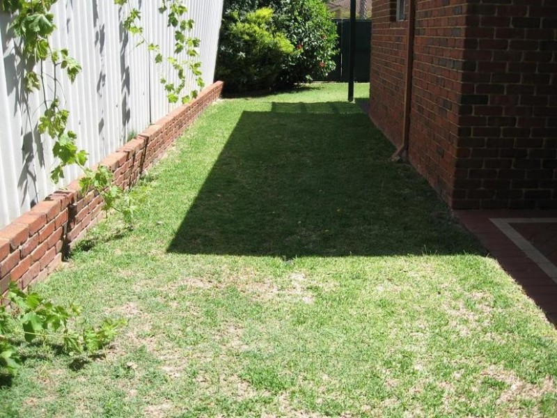 1 Brandwood Gardens, Leeming WA 6149