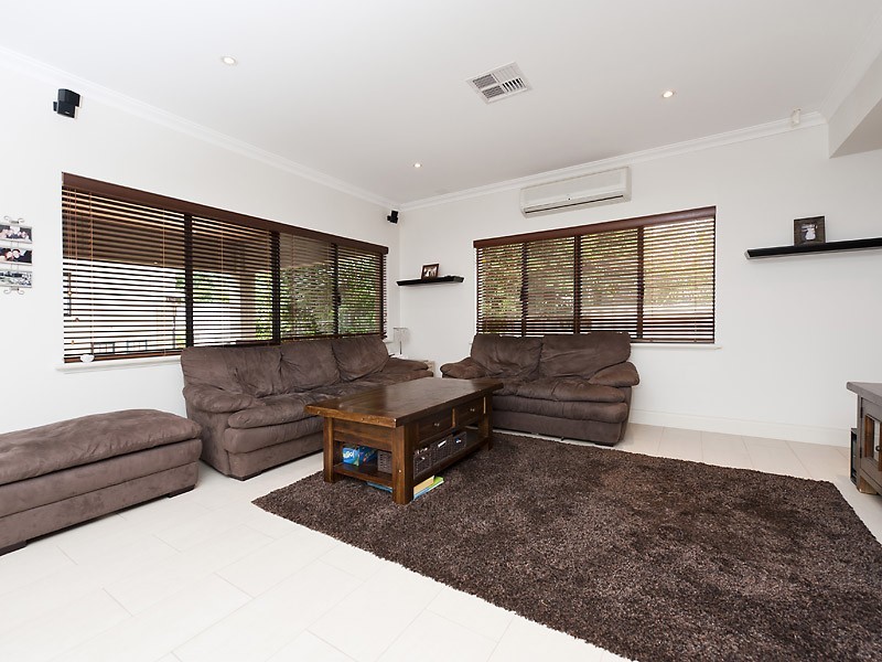 43A Jean Street, Hamilton Hill WA 6163