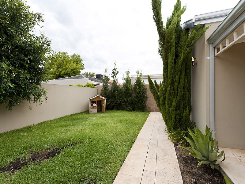 43A Jean Street, Hamilton Hill WA 6163