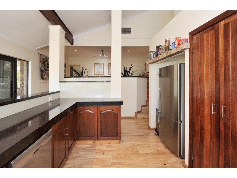 3 Timbrell Way, Leeming WA 6149