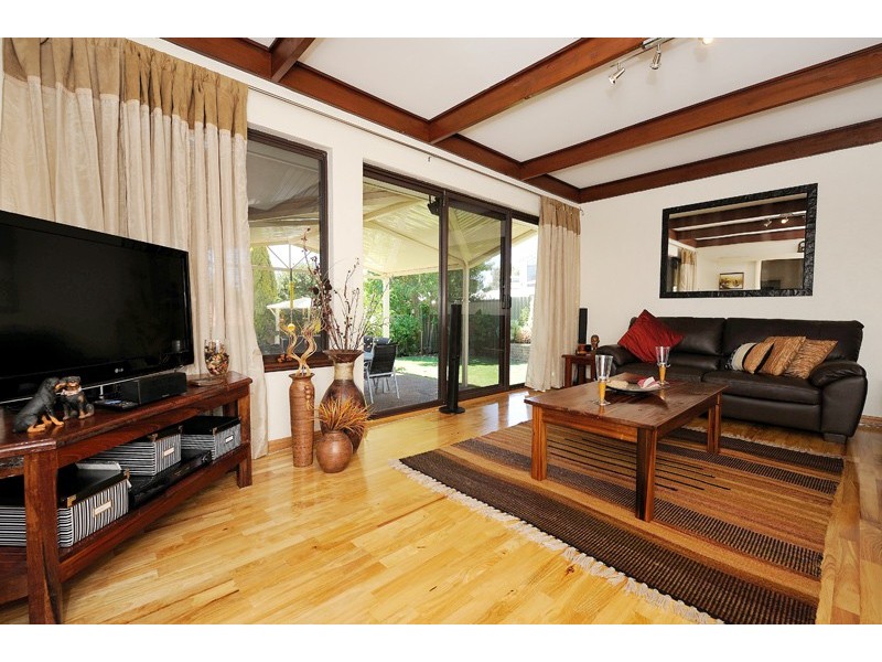 3 Timbrell Way, Leeming WA 6149