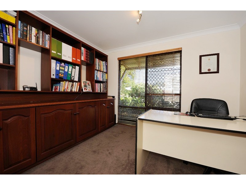 3 Timbrell Way, Leeming WA 6149