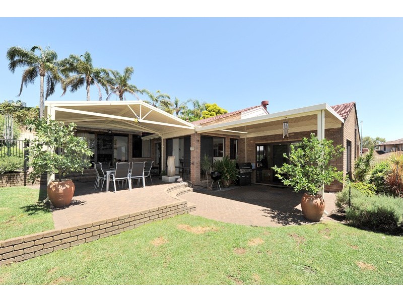3 Timbrell Way, Leeming WA 6149