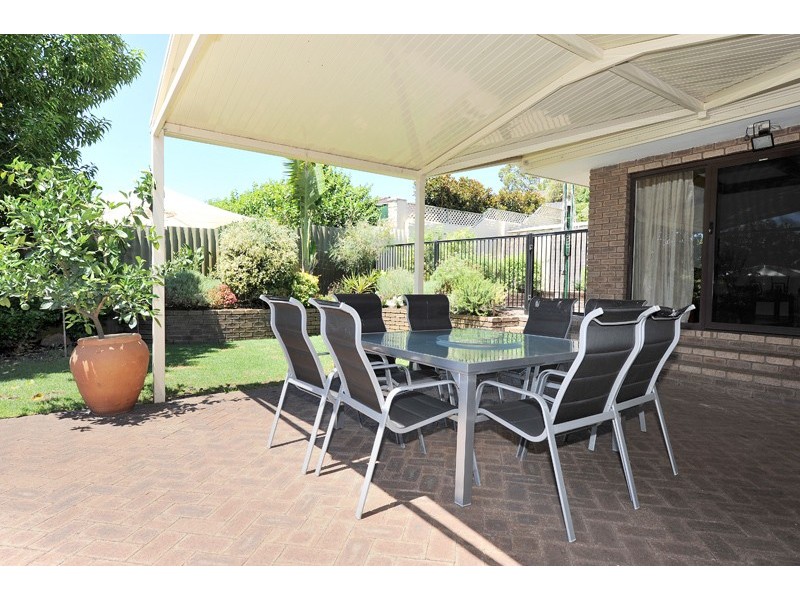 3 Timbrell Way, Leeming WA 6149