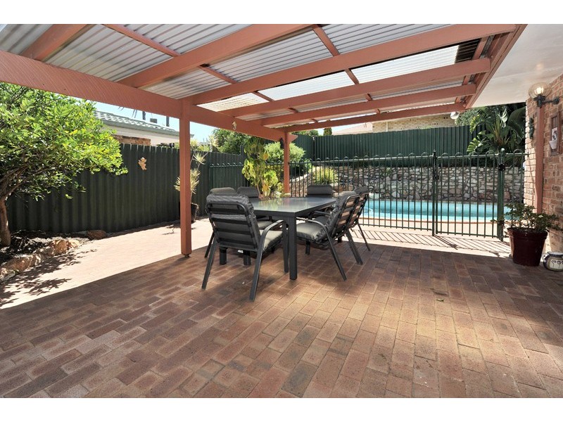 64 Gracechurch Crescent, Leeming WA 6149