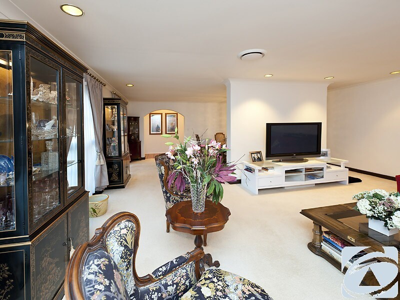 4 Rowley Place, Bull Creek WA 6149