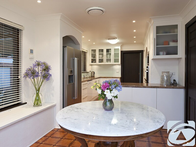 4 Rowley Place, Bull Creek WA 6149