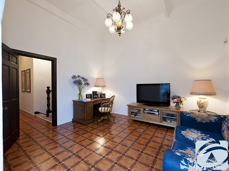 4 Rowley Place, Bull Creek WA 6149