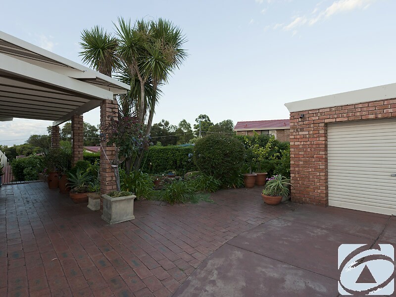 4 Rowley Place, Bull Creek WA 6149