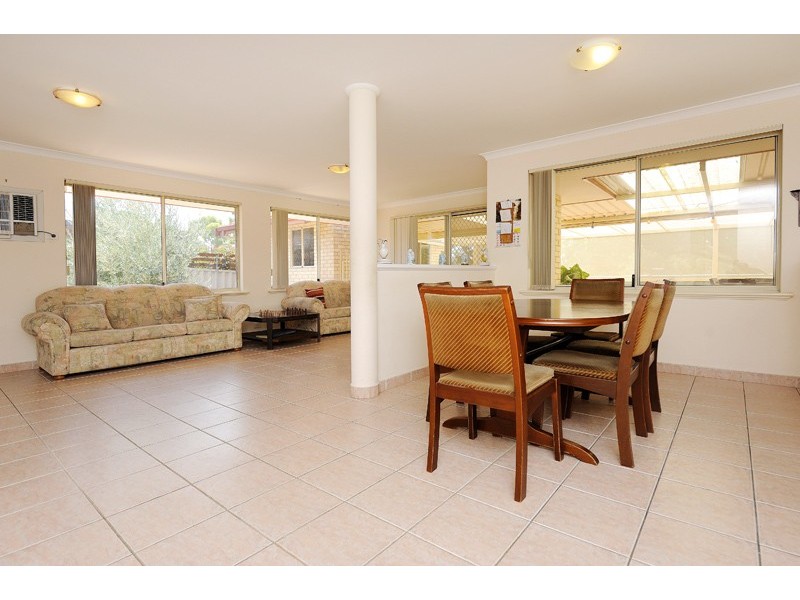 4 Boon Street, Willagee WA 6156