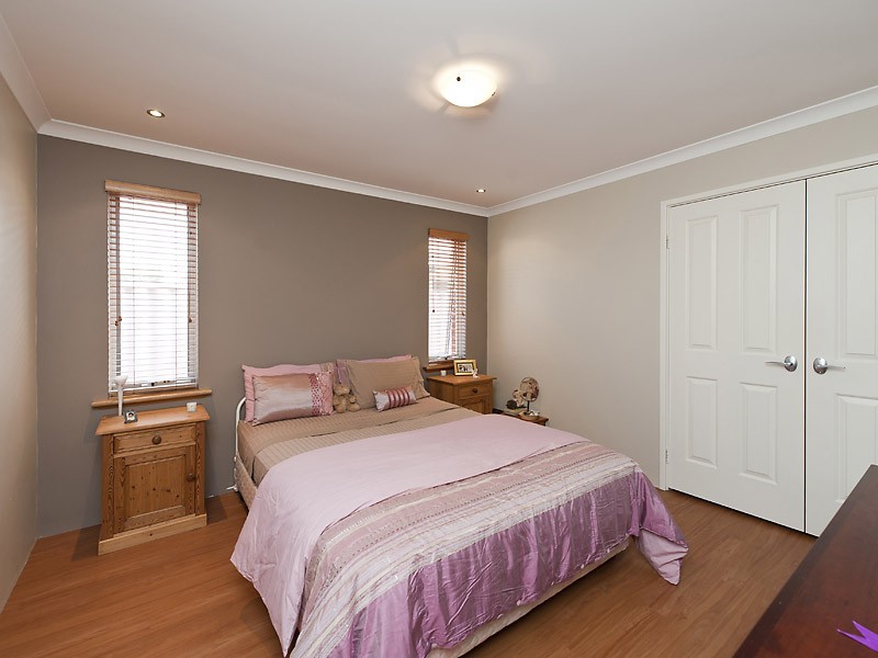 4 Satinwood Court, Thornlie WA 6108