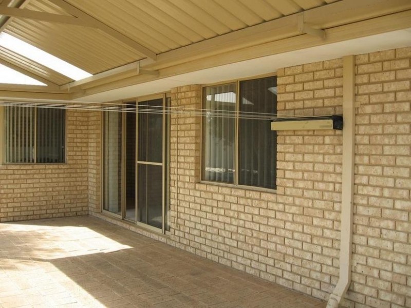 27A Hawkesbury Drive, Willetton WA 6155
