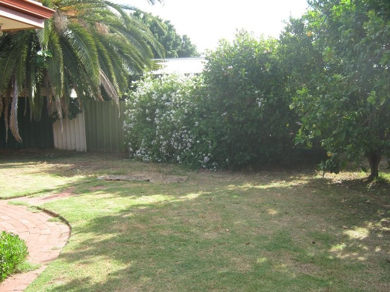 8 Teague Close, Bull Creek WA 6149
