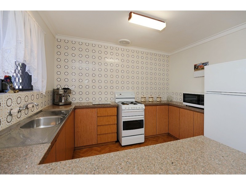 76 Endeavour Avenue, Bull Creek WA 6149