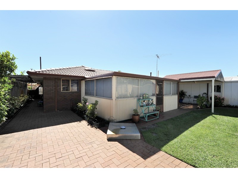 76 Endeavour Avenue, Bull Creek WA 6149