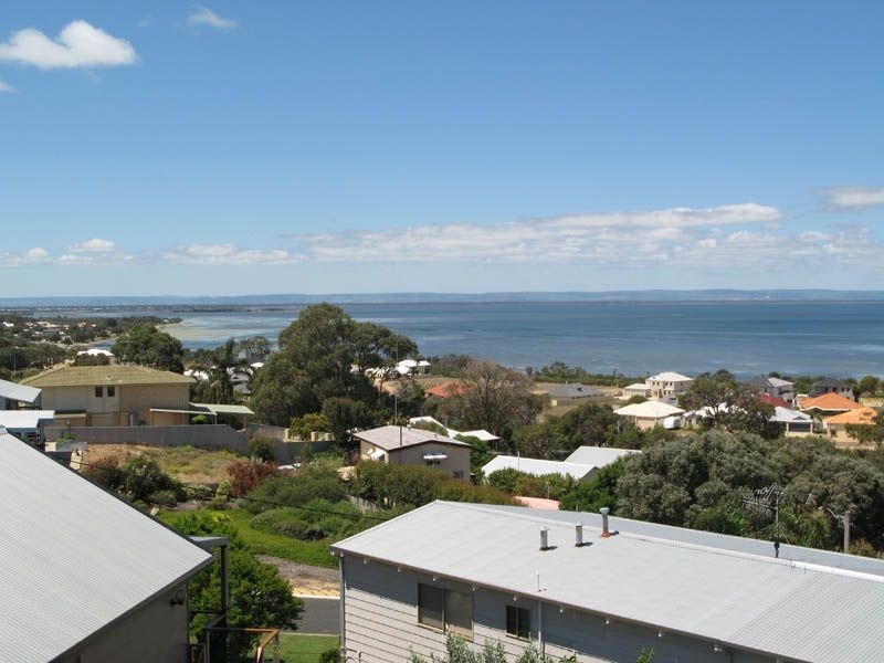 7 Scenic Drive, Falcon WA 6210