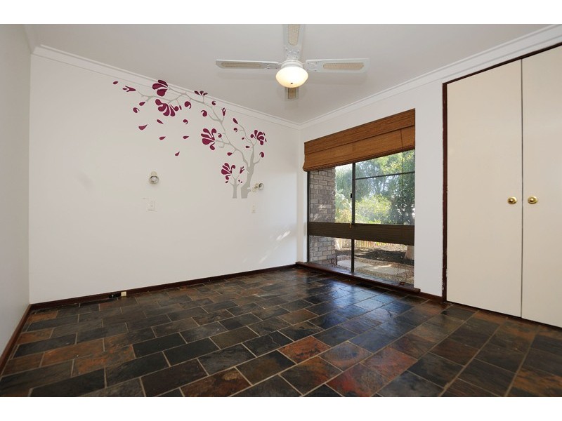 87 Dean Road, Bateman WA 6150