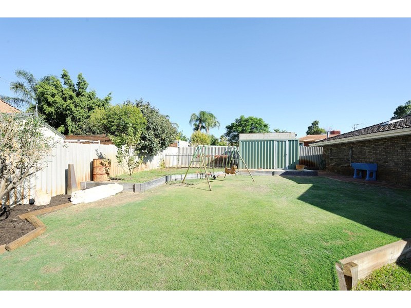 87 Dean Road, Bateman WA 6150