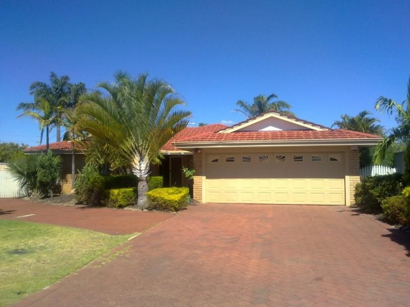 10 Chartwell Place, Leeming WA 6149