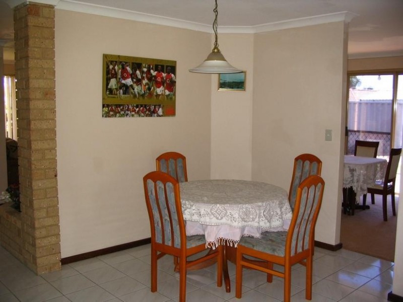 10 Chartwell Place, Leeming WA 6149