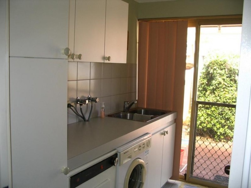 10 Chartwell Place, Leeming WA 6149