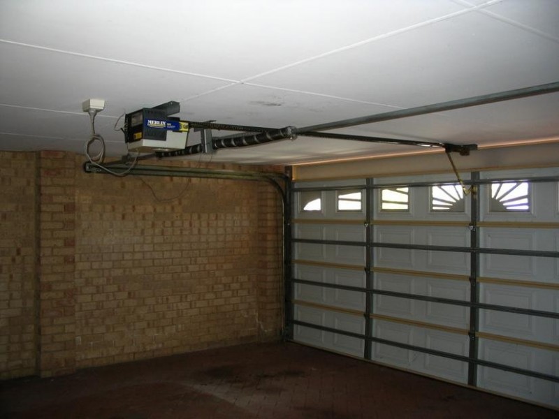 10 Chartwell Place, Leeming WA 6149