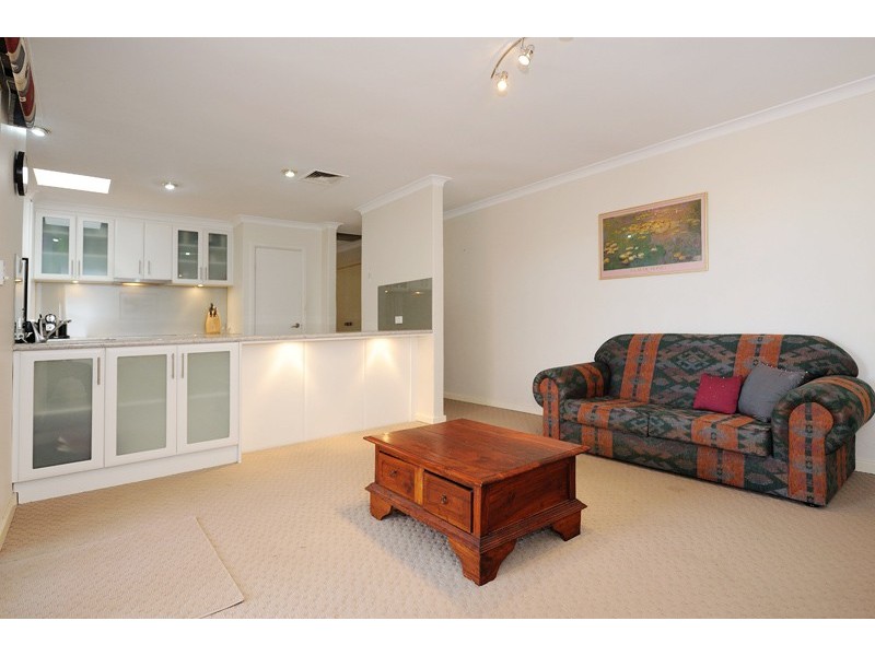 79 Henry Bull Drive, Bull Creek WA 6149