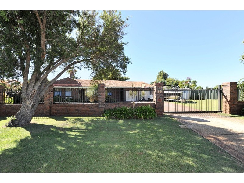 79 Henry Bull Drive, Bull Creek WA 6149
