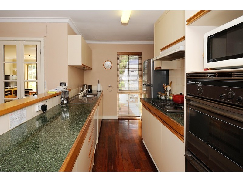 7 Flinders Crescent, Bull Creek WA 6149