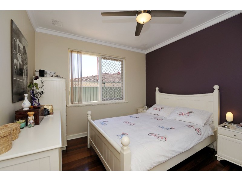 7 Flinders Crescent, Bull Creek WA 6149