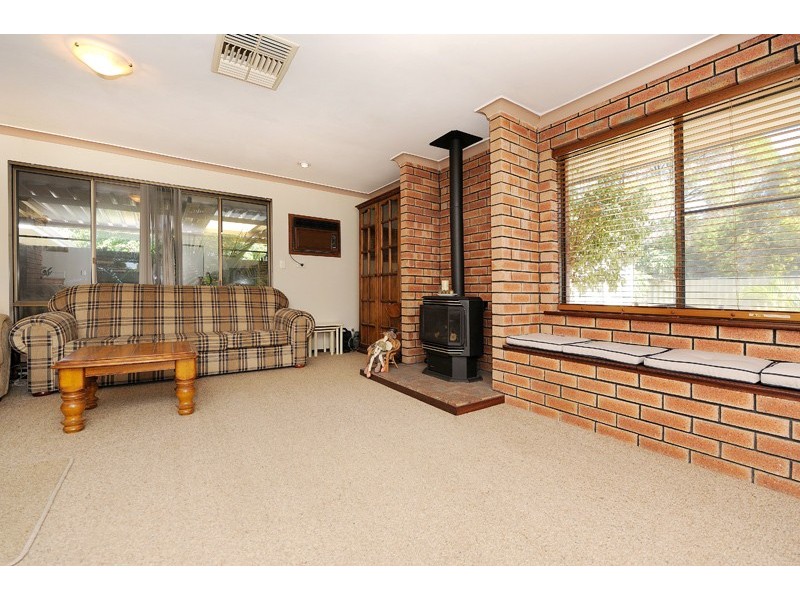 38 Leichhardt Street, Bull Creek WA 6149