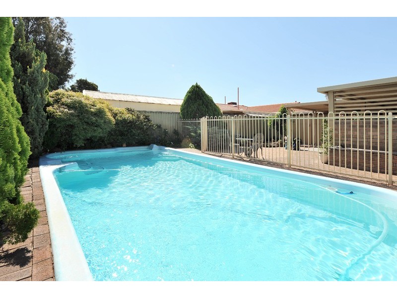 38 Leichhardt Street, Bull Creek WA 6149