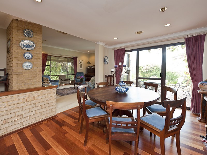 7 Farrell Rise, Bull Creek WA 6149
