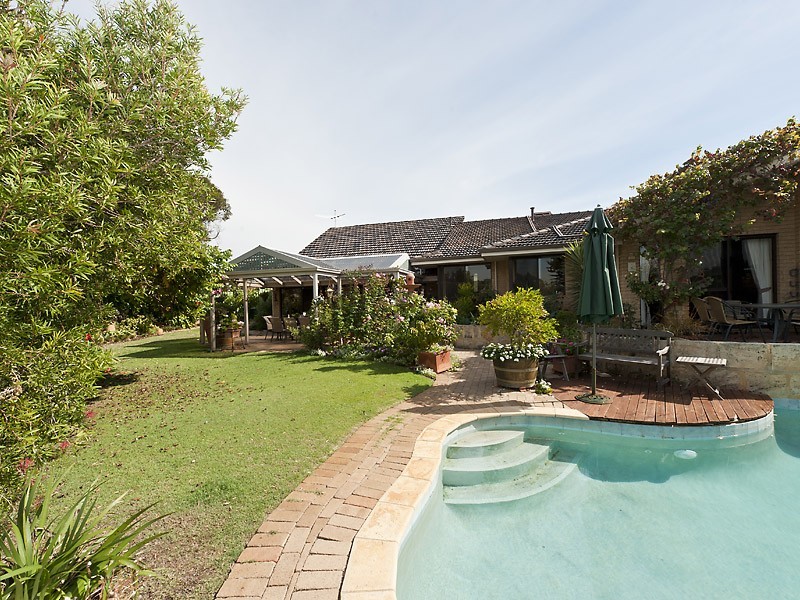 7 Farrell Rise, Bull Creek WA 6149