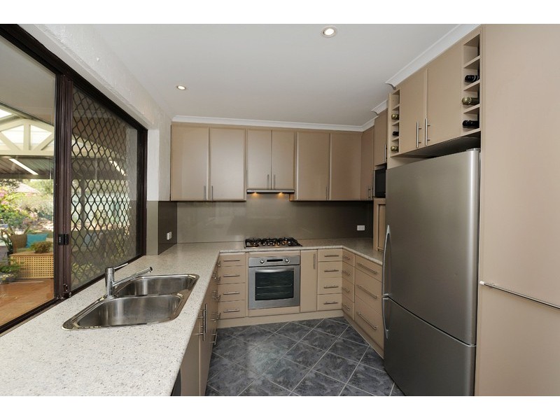 28 Matthew Avenue, Leeming WA 6149