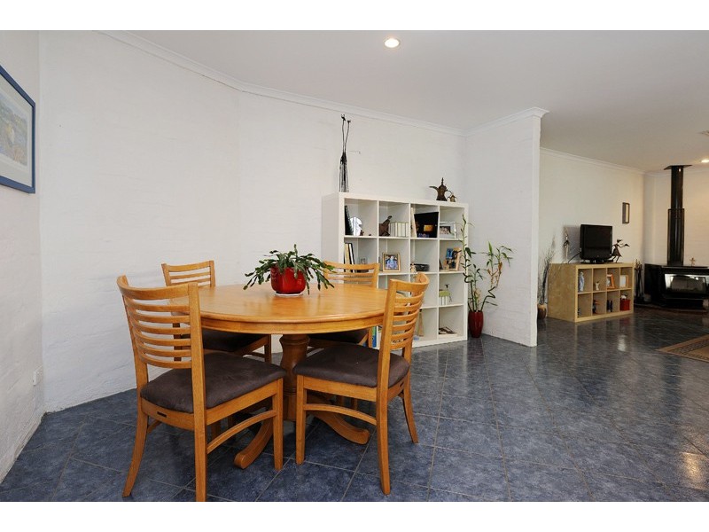 28 Matthew Avenue, Leeming WA 6149