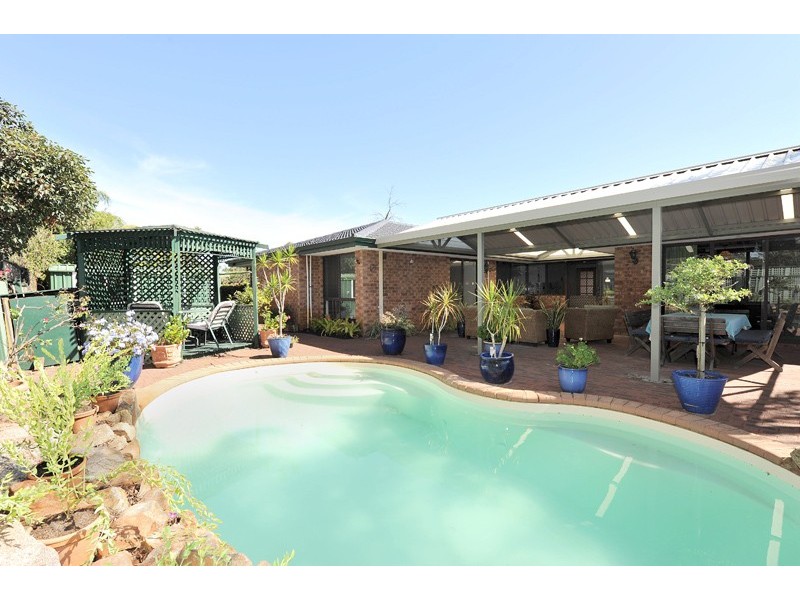 28 Matthew Avenue, Leeming WA 6149