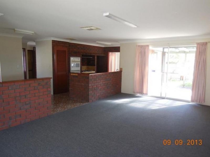 2 Gribble Road, Bull Creek WA 6149