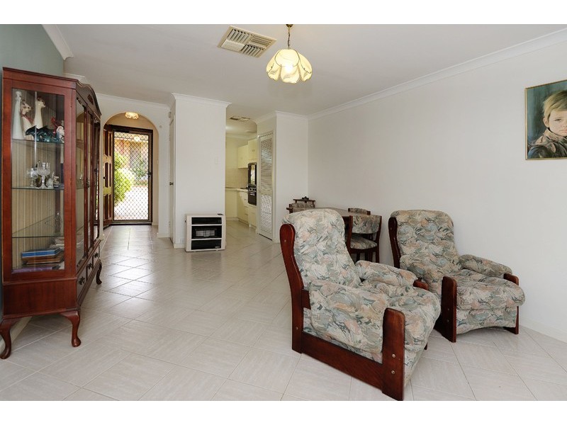 32/11 Petterson Avenue, Kardinya WA 6163