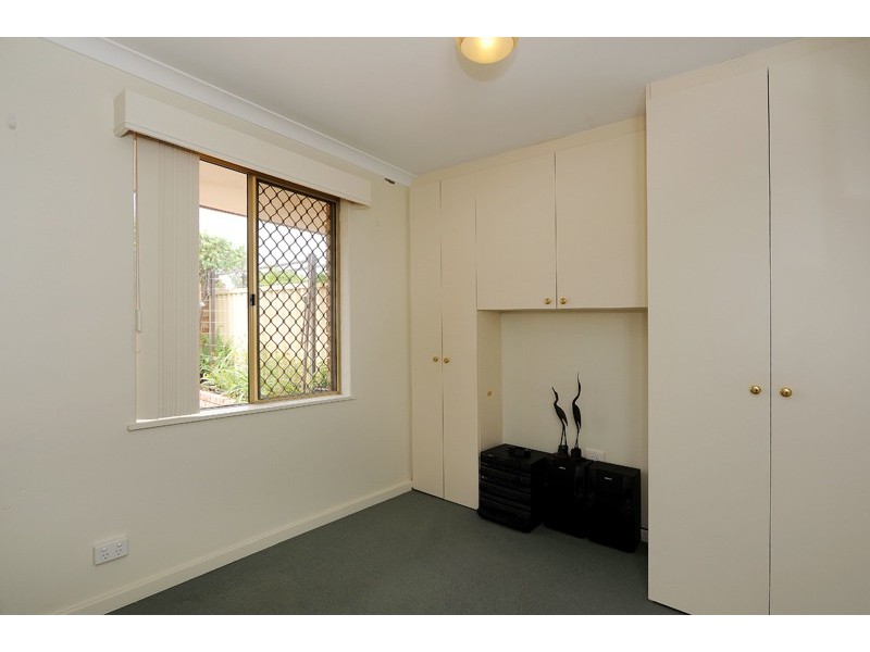 32/11 Petterson Avenue, Kardinya WA 6163