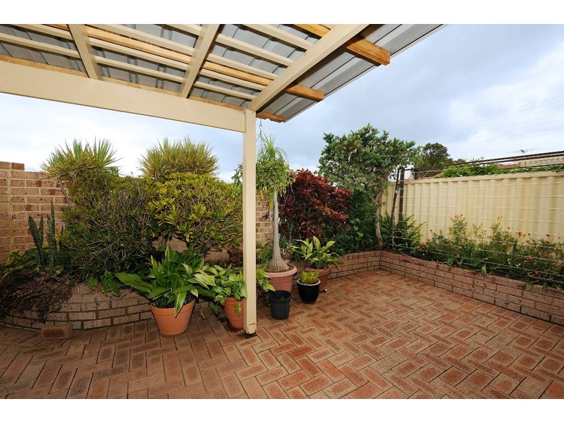 32/11 Petterson Avenue, Kardinya WA 6163