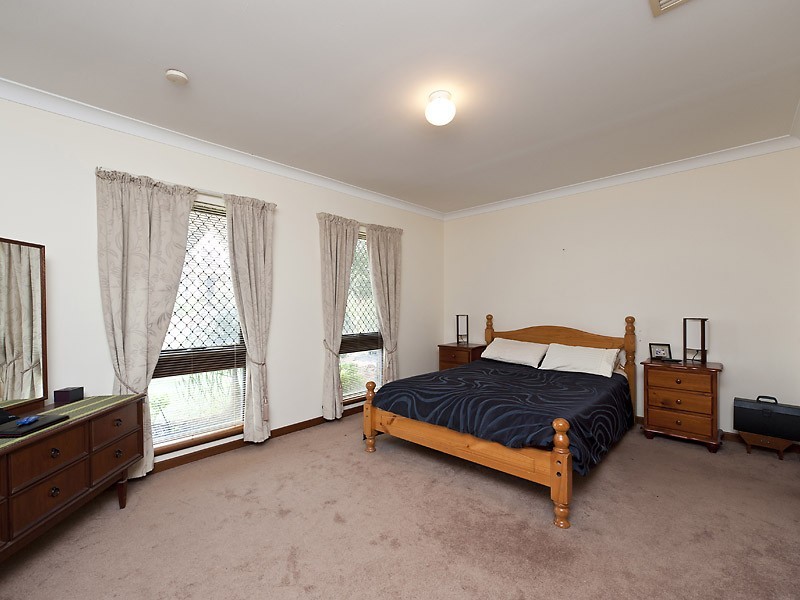 5 Mosey Court, Bull Creek WA 6149